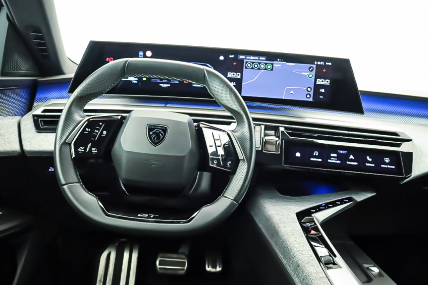 Peugeot E-5008  GT ELETRICO 210CV BATERIA 73kWh 
