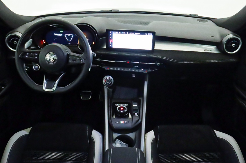 Alfa Romeo NOVO TONALE  SPORT SPECIALE