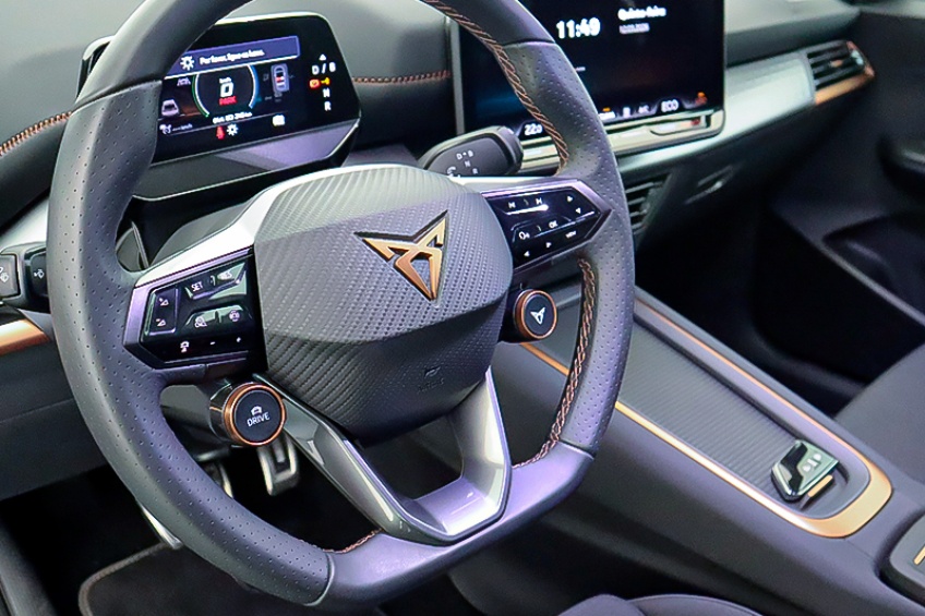Cupra BORN 79 KWH 231 CV