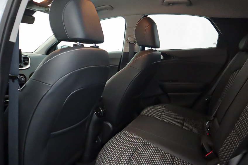 Kia XCEED 1.0T-GDi MHEV 7DCT TECH