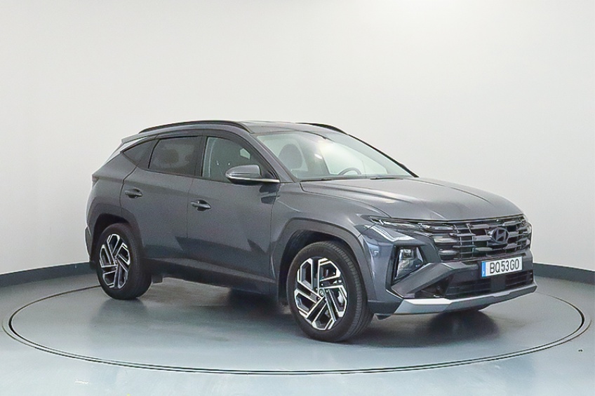Hyundai TUCSON HYBRID