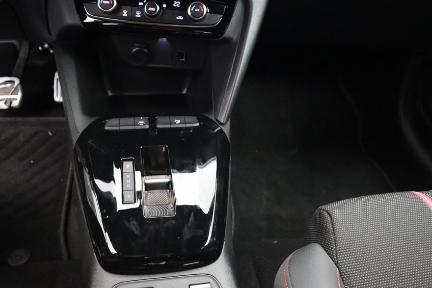 Opel Corsa-e GS Eltrico 136cv CAR Bat. 50 kW