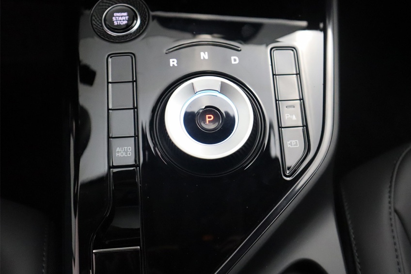 Kia NIRO 1.6GDi 6AT HEV TECH