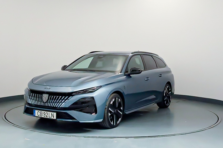 Peugeot 308 SW GT HYBRID 145CV GT