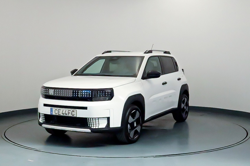 Fiat GRANDE PANDA  LA PRIMA