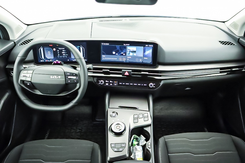 Kia SPORTAGE 1.6 T-GDI HEV 6AT - DRIVE