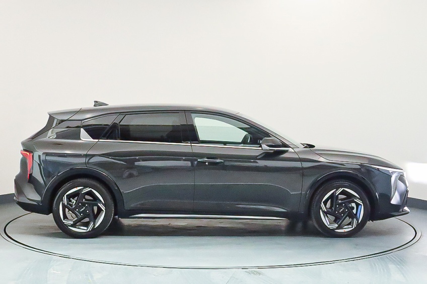 Kia K4 1.0T-GDi MHEV 7DCT GT LINE