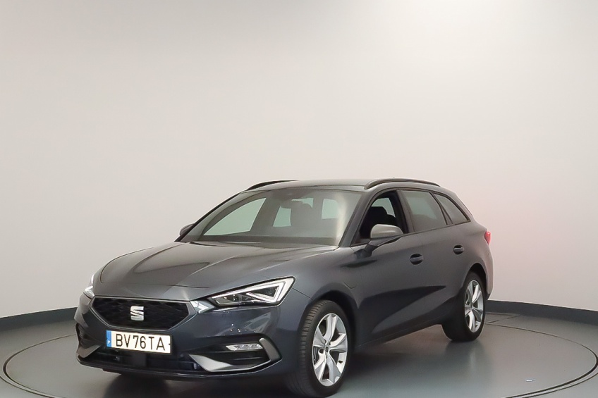 Seat LEON ST 1.5 E-HYBRID PLUG-IN  DSG FR PLUS 6V AUTONOMIA AT 131 KM