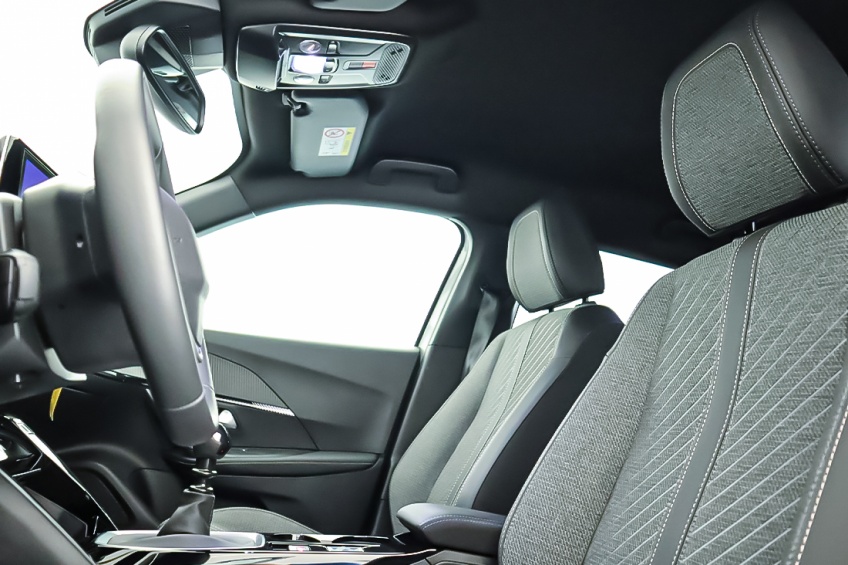Peugeot 2008 ALLURE 1.2 PURETECH 100CV