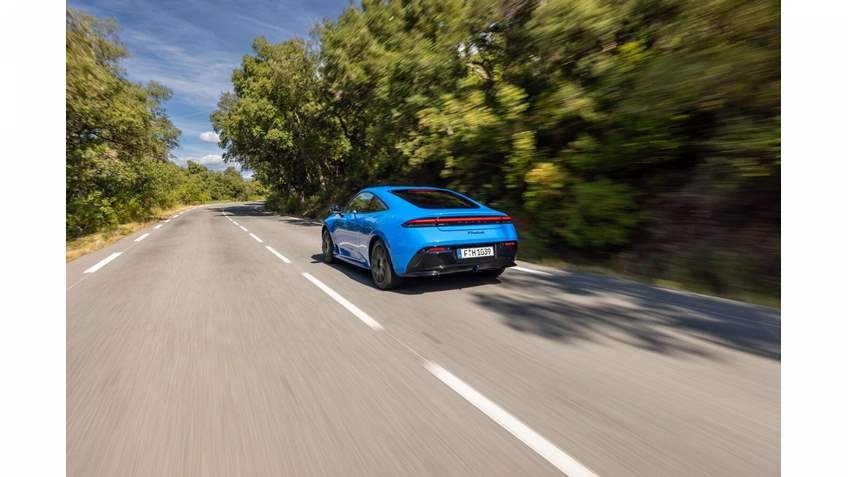 HONDA REINTRODUZ O ICNICO NOME PRELUDE COMO COUP DESPORTIVO HBRIDO NA EUROPA APS 25 ANOS