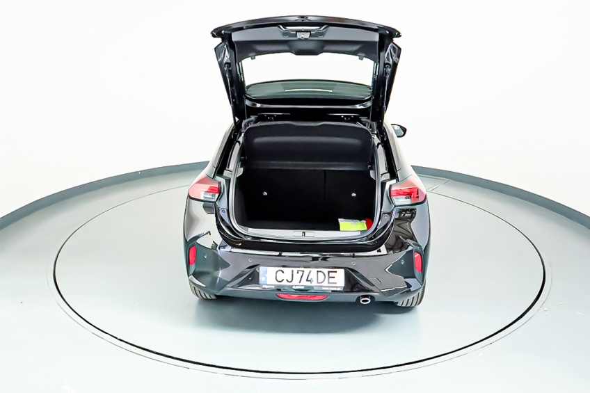Opel CORSA GS