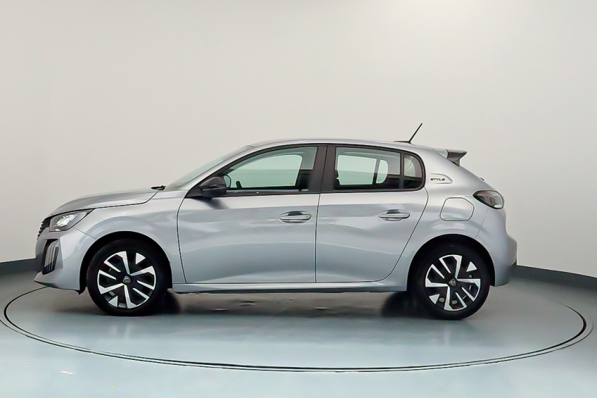 Peugeot 208  STYLE HYBRID 110CV e-DCS6 STYLE