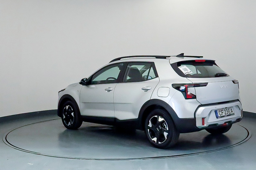 Kia STONIC 1.0T-GDi 6MT DRIVE