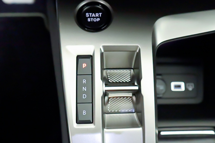 Peugeot 408 GT PLUG-IN HYBRID 240CV e-DCS7