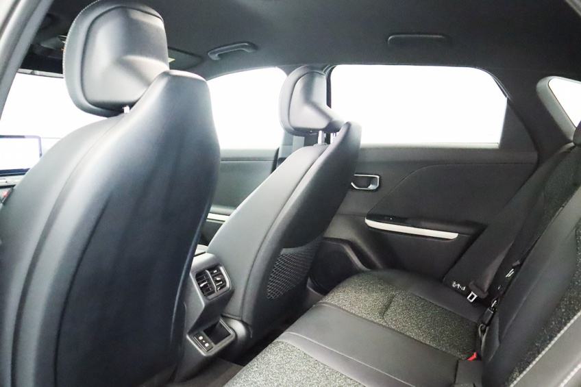 Kia K4 1.0T-GDi MHEV 7DCT GT LINE