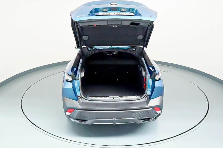 Peugeot 408 GT GT. EAT8