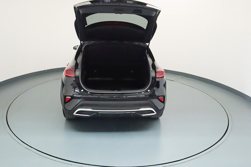 Kia KIA XCEED 1.0T-GDi 6MT TECH