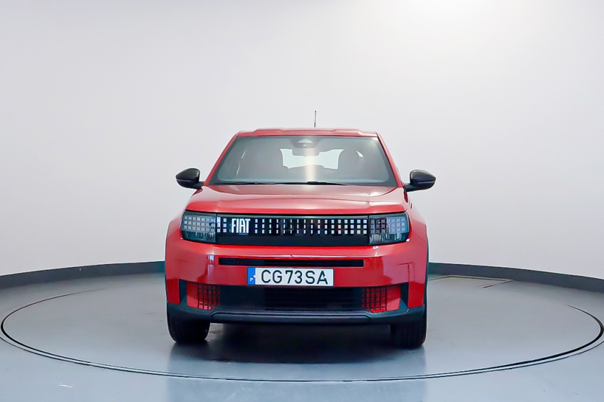 Fiat GRANDE PANDA  LA PRIMA EL�TRICO