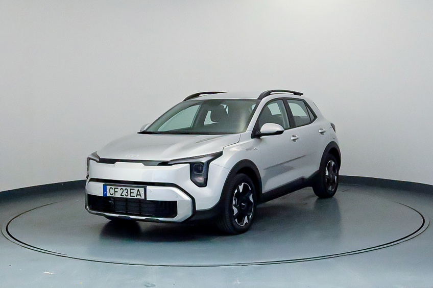 Kia STONIC 1.0T-GDi 6MT DRIVE