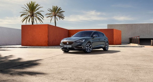 SEAT Leon atualizado surge com novos motores e interiores melhorados