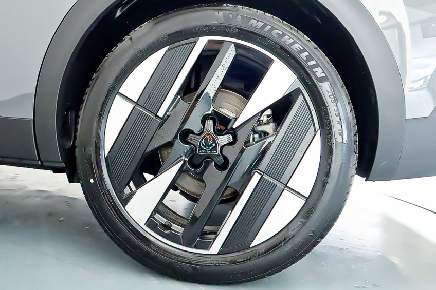 Peugeot 408 GT PLUG-IN HYBRID 240CV e-DCS7