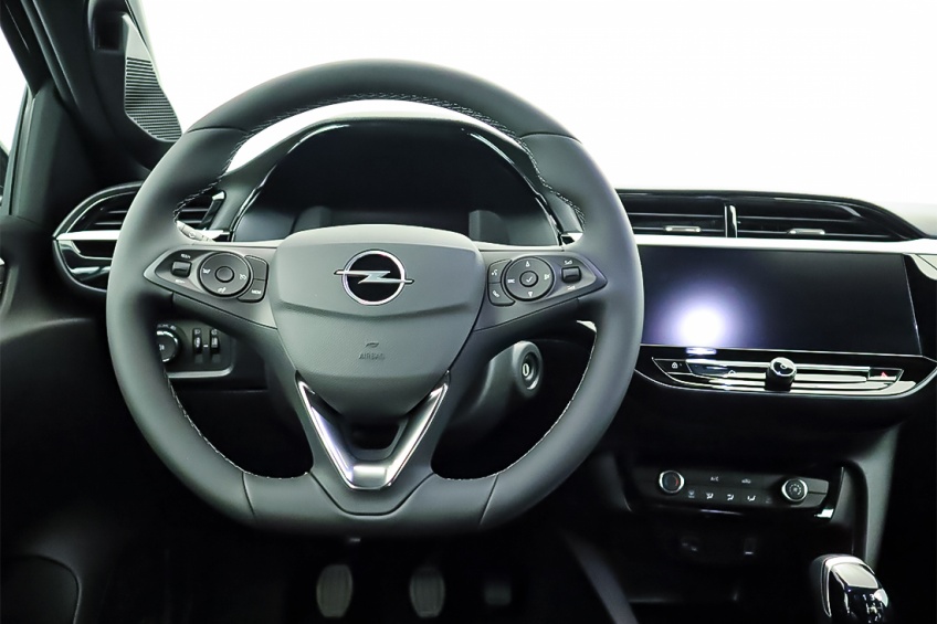 Opel CORSA GS