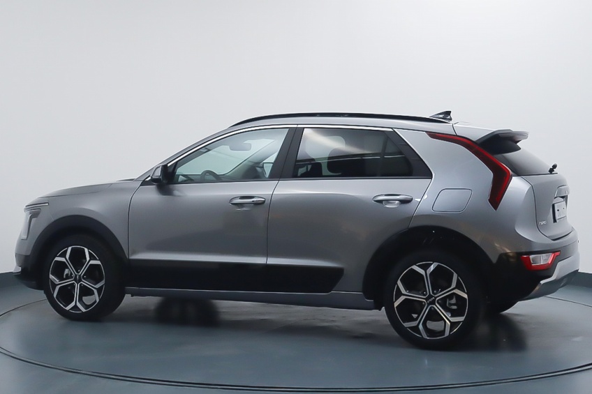 Kia NIRO 1.6GDi 6AT HEV TECH