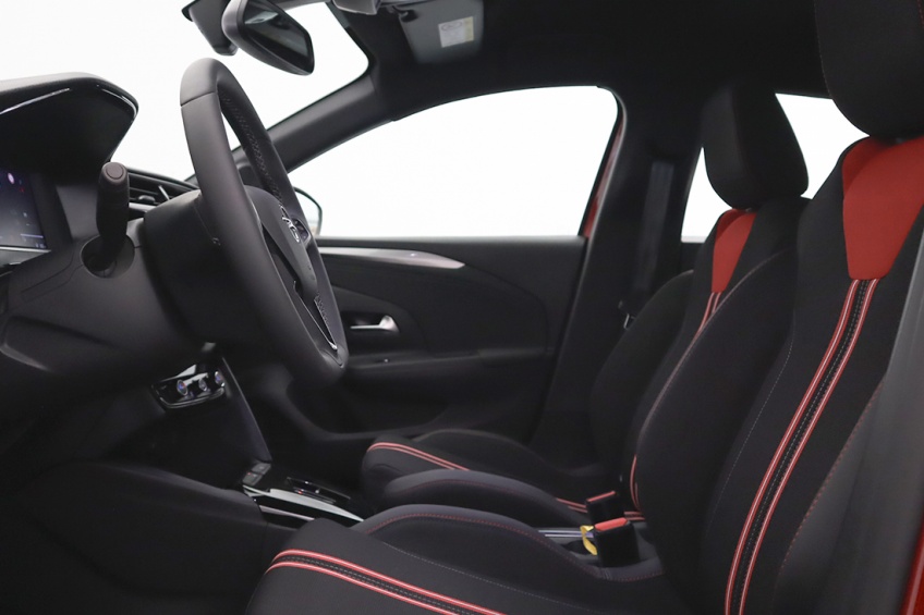 Opel Corsa-e GS Eltrico 136cv CAR Bat. 50 kW