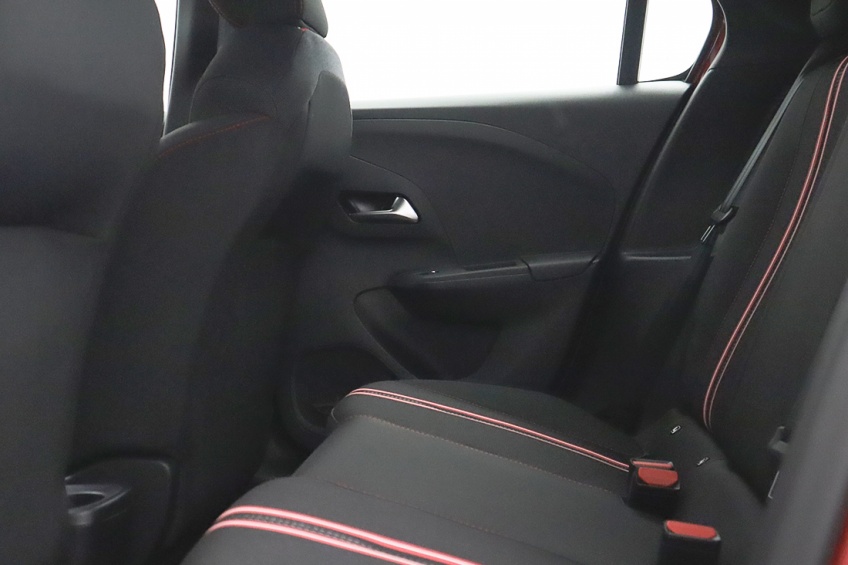 Opel Corsa-e GS Eltrico 136cv CAR Bat. 50 kW