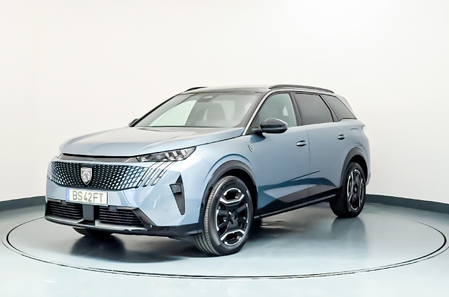 Peugeot E-5008  GT ELETRICO 210CV BATERIA 73kWh 