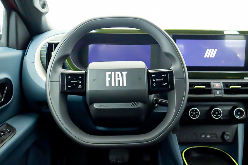 Fiat GRANDE PANDA  LA PRIMA EL�TRICO