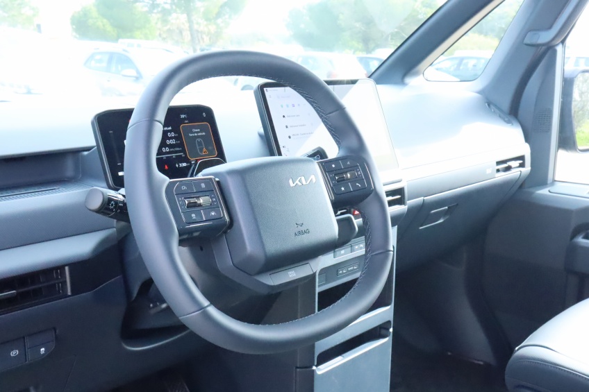 Kia PV5 PASSENGER 71,2 kWh 5L + V2L