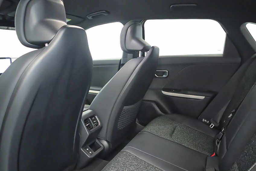 Kia K4 1.0T-GDi MHEV 7DCT GT LINE