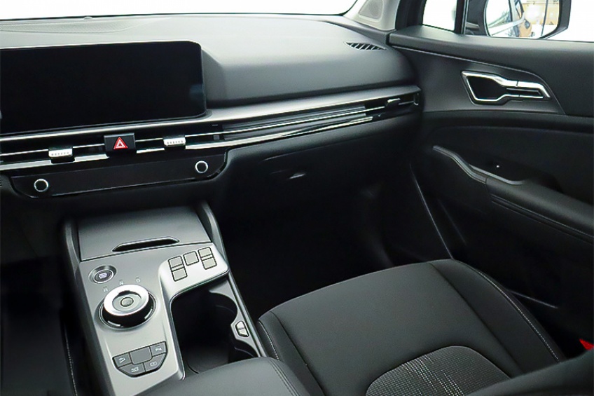 Kia SPORTAGE 1.6T-GDi 6AT HEV DRIVE