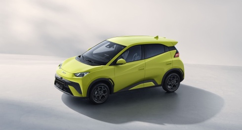 A BYD apresenta aos clientes europeus o divertido e futurista DOLPHIN SURF A BYD apresenta aos clientes europeus o divertido e futurista DOLPHIN SURF