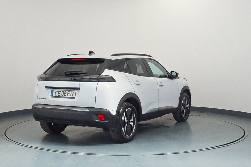 Peugeot E-2008 ALLURE ELETRICO 156CV - BATERIA 54KWH