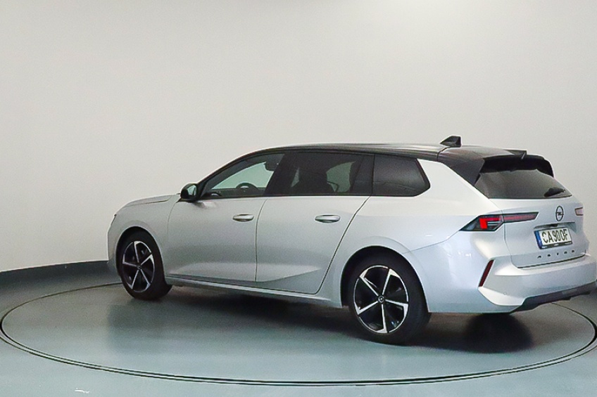 Opel ASTRA S.TOURER GS