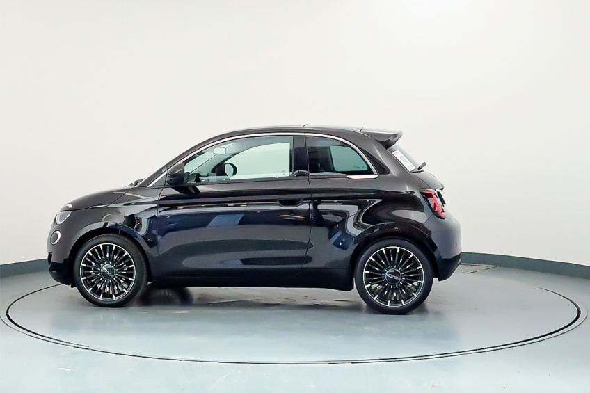 Fiat 500 H�BRIDO ICON