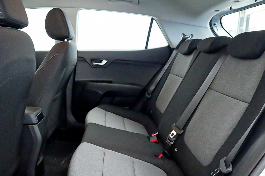 Abarth STONIC 1.0T-GDi 6MT DRIVE