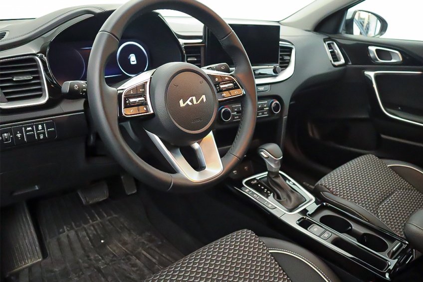 Kia XCEED 1.0T-GDi MHEV 7DCT TECH