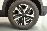 Peugeot 2008 STYLE 1.2 100 CV 5P
