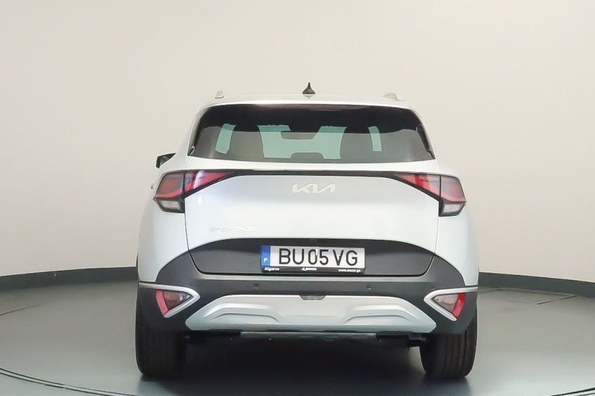 Kia SPORTAGE 1.6T-GDi 6MT DRIVE