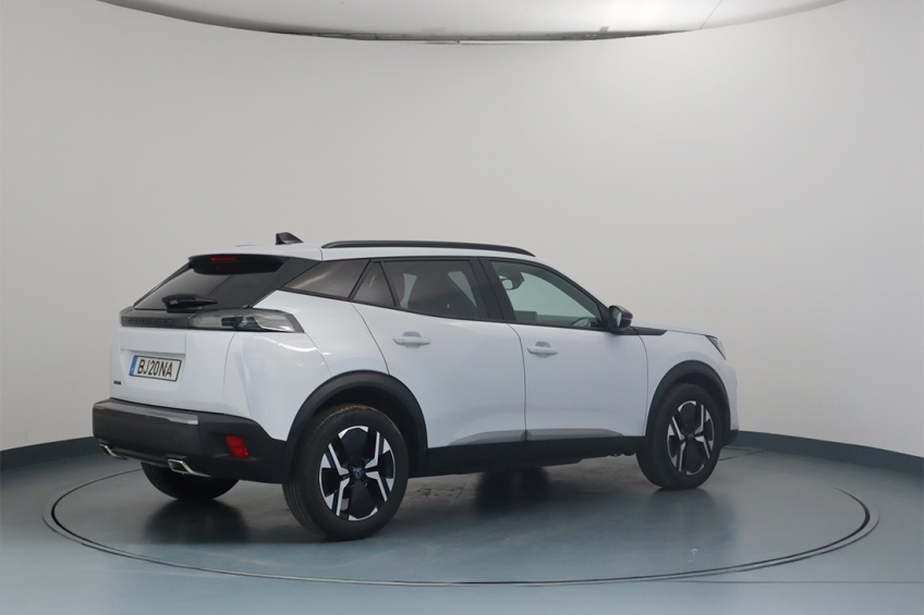Peugeot 2008 ALLURE 1.2 130 CV AUT