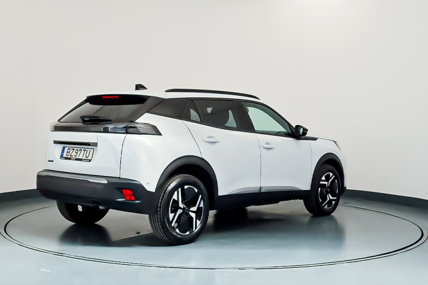 Peugeot 2008 ALLURE 1.2 PURETECH 100CV