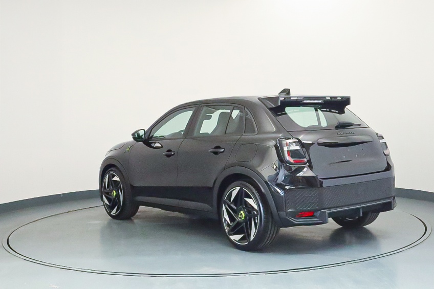 Abarth 600E TURISMO
