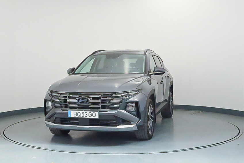 Hyundai TUCSON HYBRID