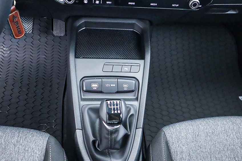 Kia STONIC 1.0 T-GDI 100 CV DRIVE