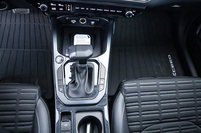 Kia XCEED 1.0 T-GDI MHEV 7DCT TECH