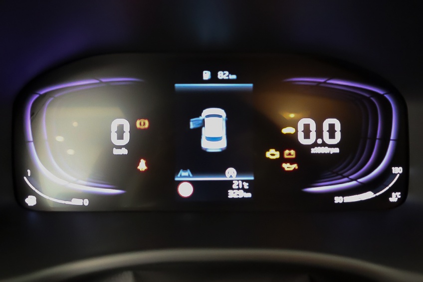Kia STONIC 1.0T-GDi 6MT DRIVE