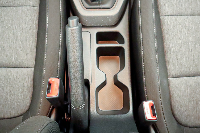 Kia STONIC 1.0T-GDi 6MT DRIVE